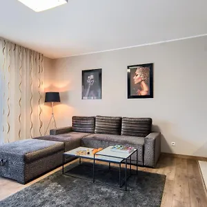 Alibi Apartment
